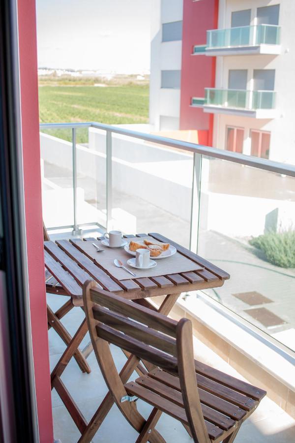 Restlesswave Apartment Peniche Exterior photo
